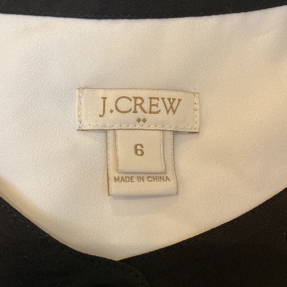 J. Crew sleeveless oversized button down blouse in white with black trim size 6 - Picture 9 of 11